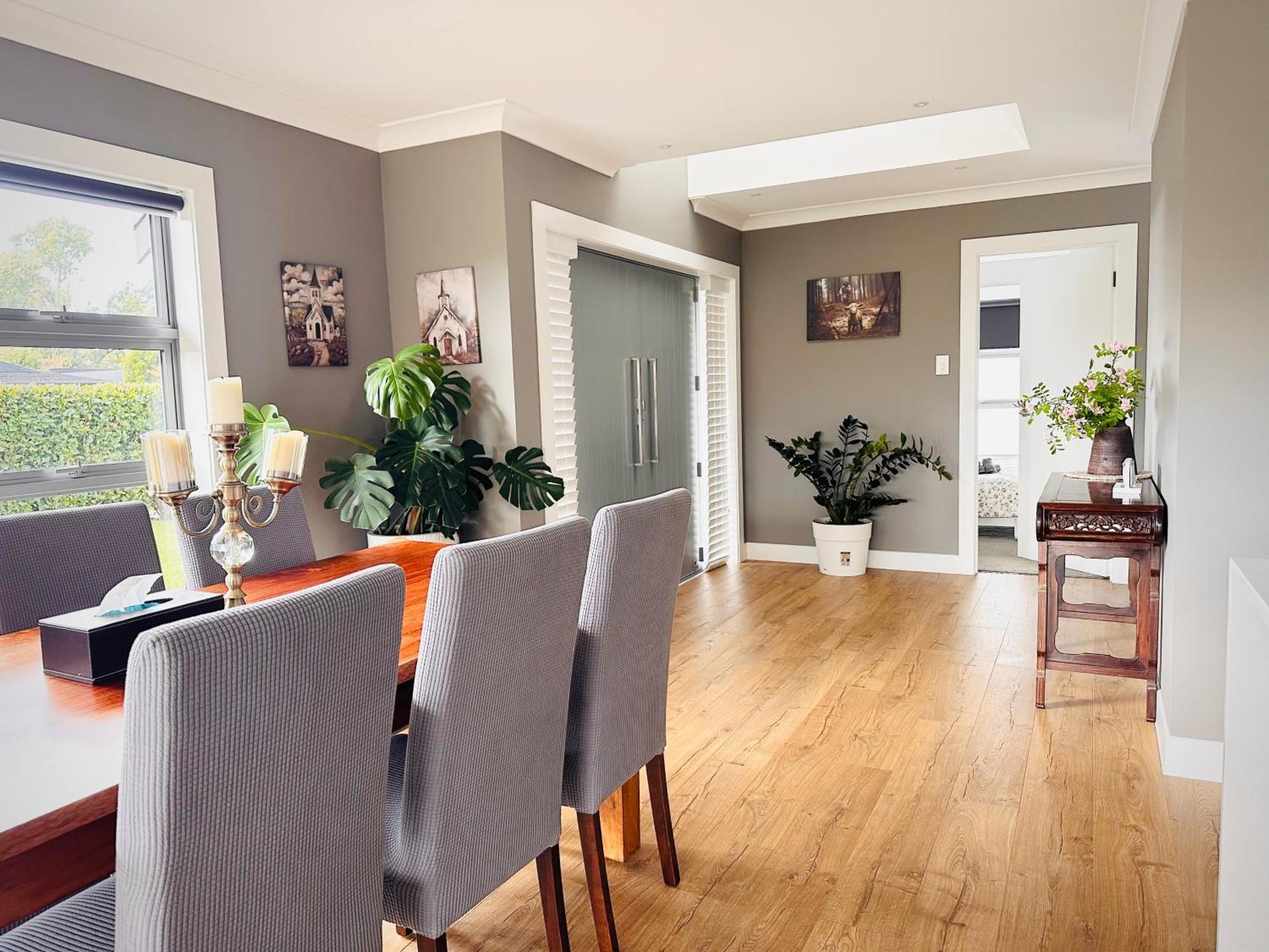 Summer Holiday 4 Bedrooms House In Hamilton With Pool And Spa Extérieur photo